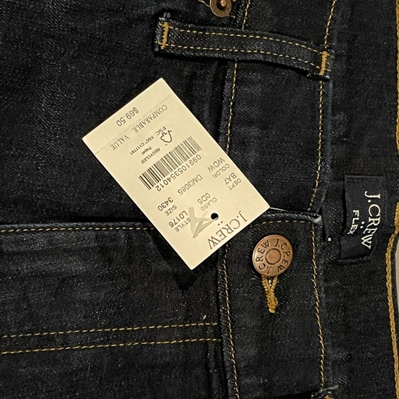 NWT J. Crew dark denim straight fit jeans. - Picture 4 of 10